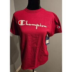 Champion Men's Script Logo Heritage Tee - Medium in Cranberry TART BNWT